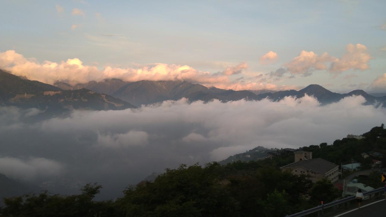 31 Homestay Ren'ai Exterior photo